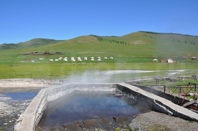 горячие источники Цэнхэр Монголия