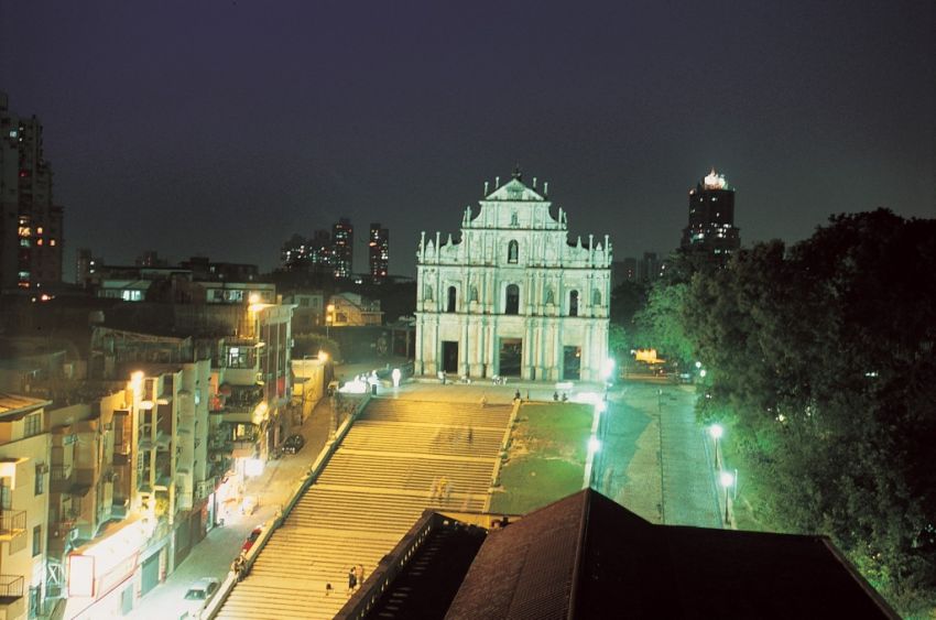 Руины собора Святого Павла (Ruínas da Antiga Catedral de São Paulo)